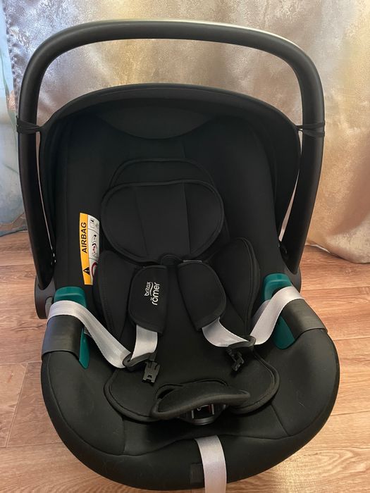 Автокрісло для новонароджених