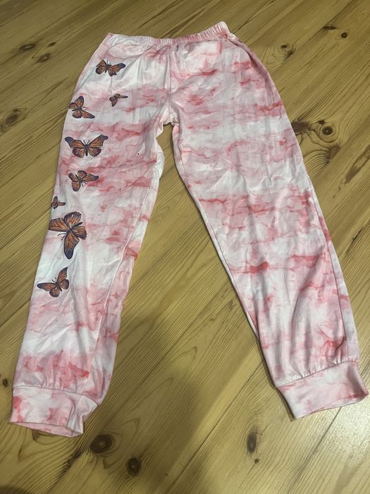 Dres dla dziewczynki 140