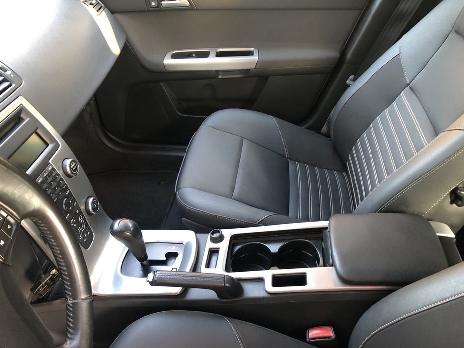 Вольво V50, автомат Aisin, 2.0 D, R- Design, cвiжопригнане