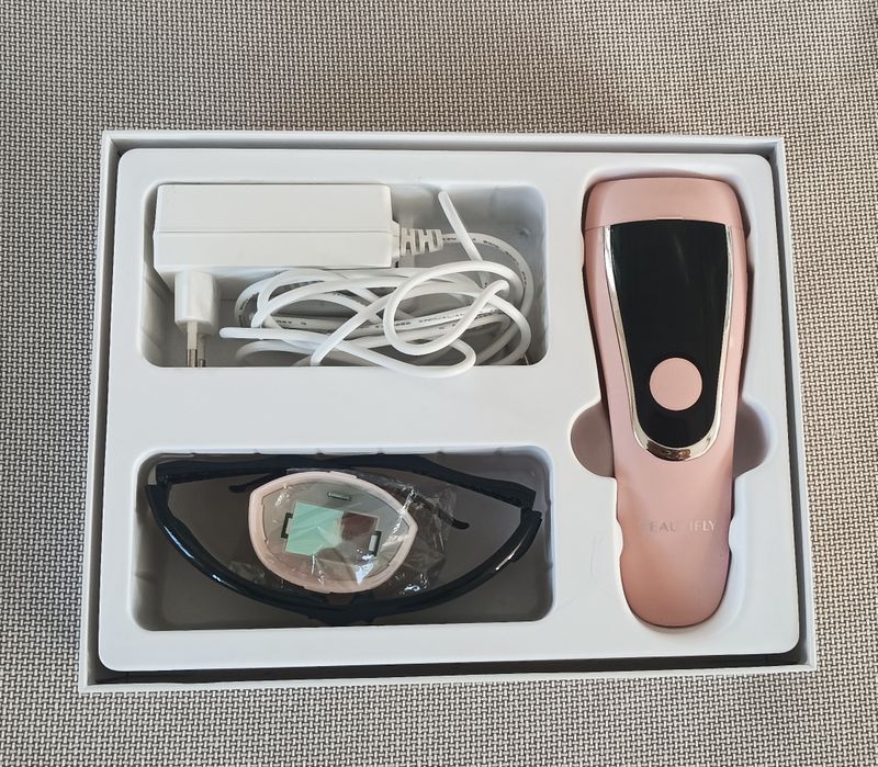 Depilator laserowy IPL Beautyfly B- Lumi Blush