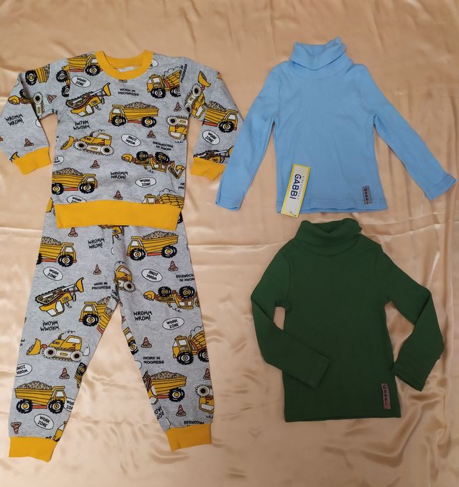 Одяг шорти, футболки, кофтинки, піжама 86-104 розмір