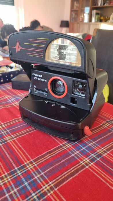 Polaroid 600 extreme aparat fotograficzny