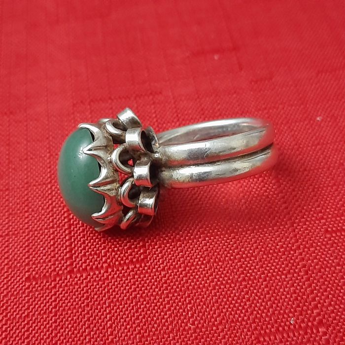 Srebrny pierścionek autorski