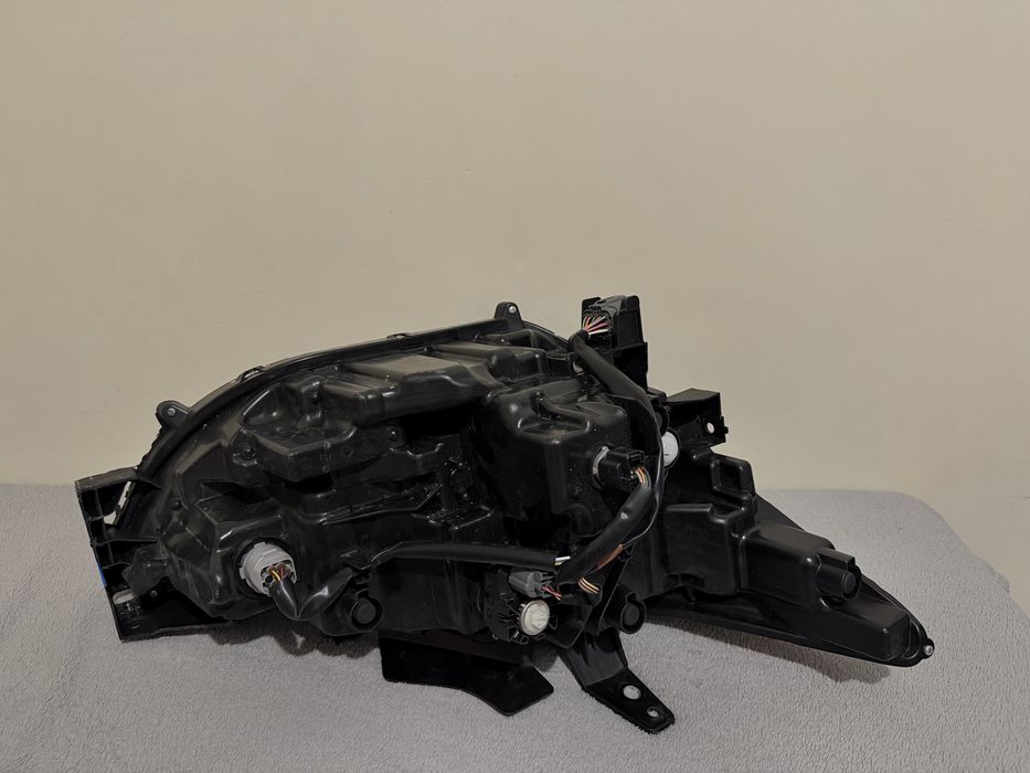 Фара Mazda CX5 CX-5 ліва AFS 2022 2023 2024