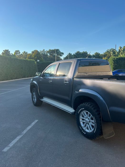 Toyota  hilux 3.0