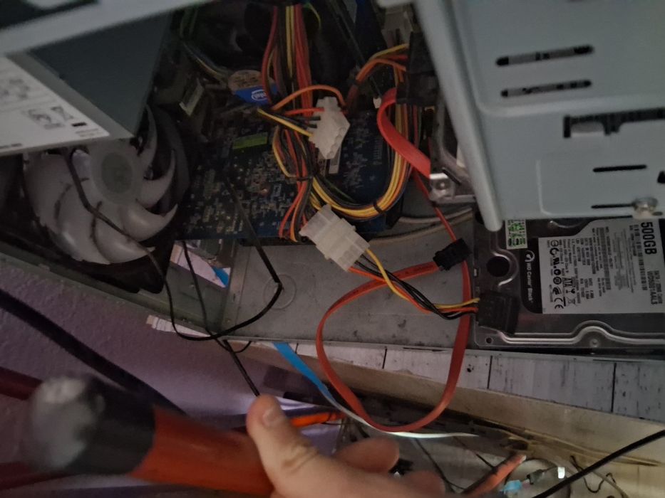 Komputer stacjonarny