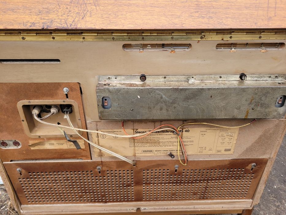 szafa grająca gramofon radio grundig