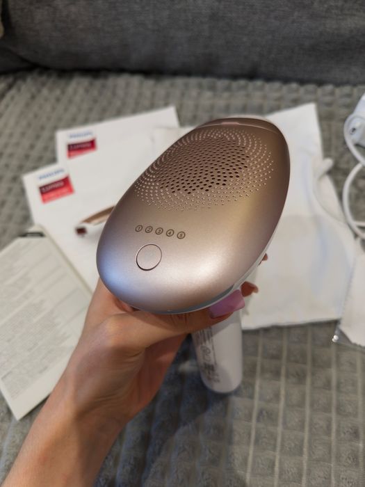 Фотоепілятор Philips Lumea SC1997 | повна комплектація, відмінний стан