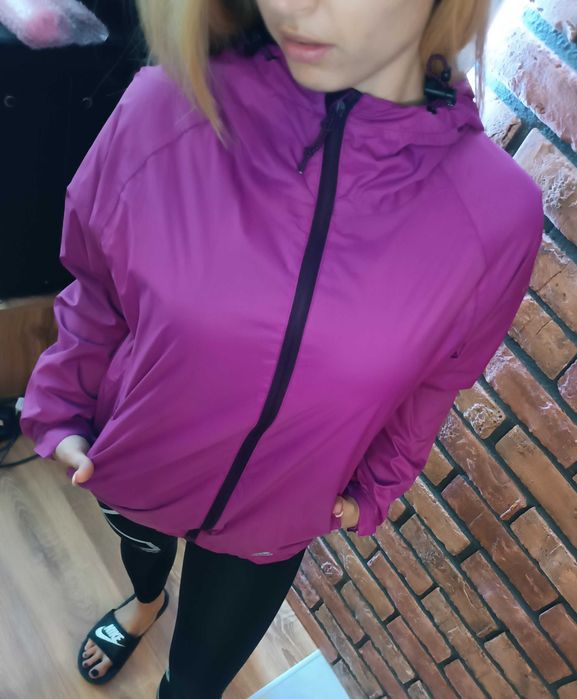 Kurtka przeciwdeszczowa Trespass 5.000 mm, rozmiar M/EU 38, jak Nowa