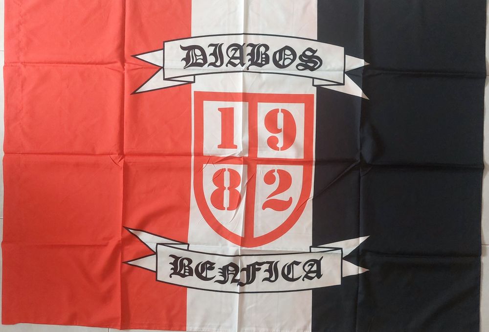 Bandeirs Fiabos Vermelhos.nova