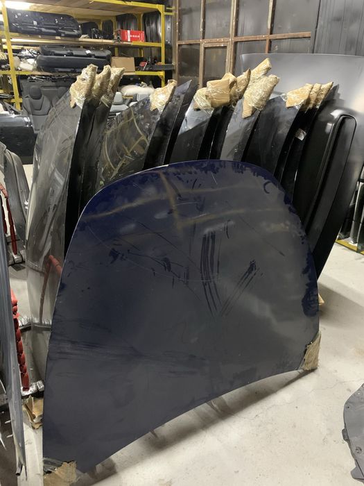 Капот Tesla Model Y