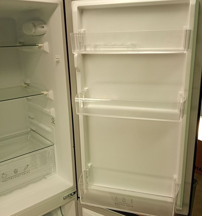 OUTLET Lodówka dwudrzwiowa Comfee RCB169DK2(E)