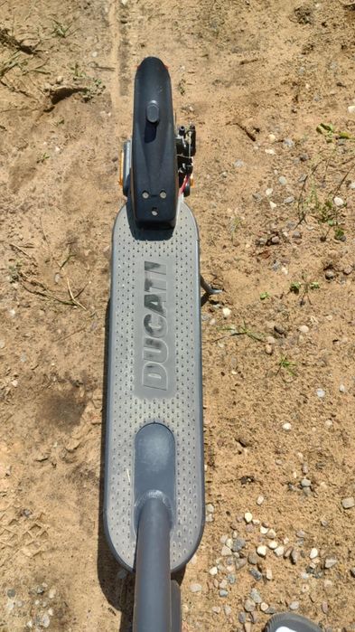 Hulajnoga elektryczna  ducati pro evo 11