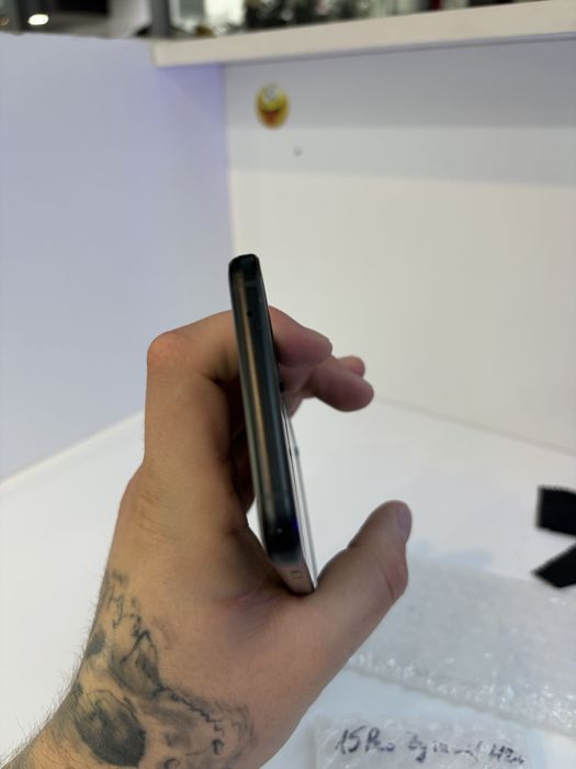 Samsung Flip 3 8/128Gb
