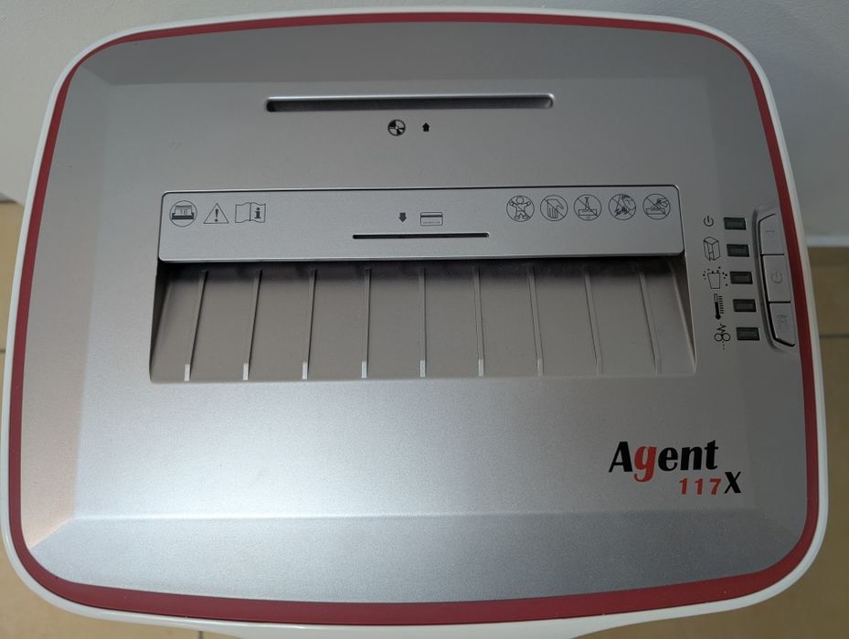 Знищувач документів agent 117X. Шредер
