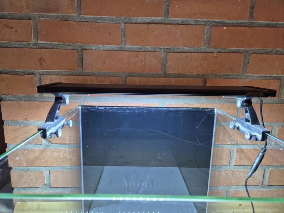 Lampa LED do akwarium 30-40cm szerokość