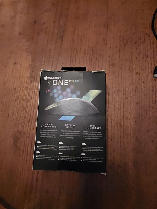 Rato Roccat Kone Air Pro