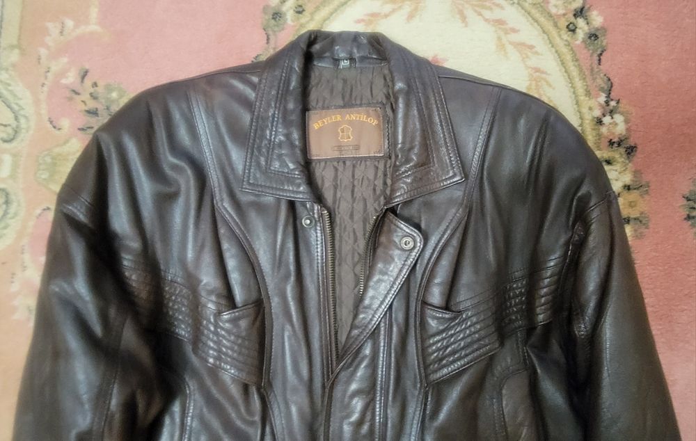 Кожаная куртка  осень-зима