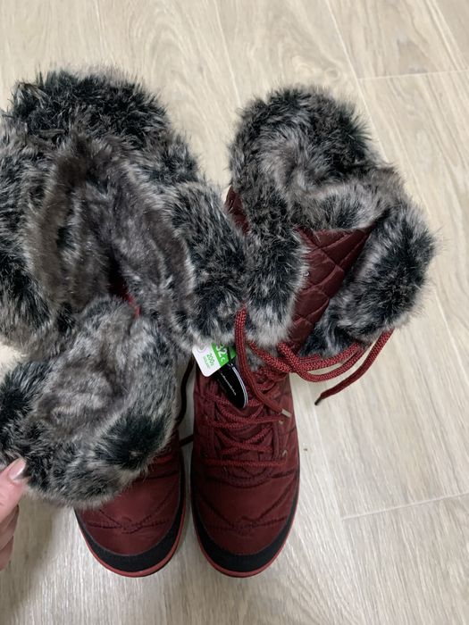 Жіночі зимові чоботи Columbia