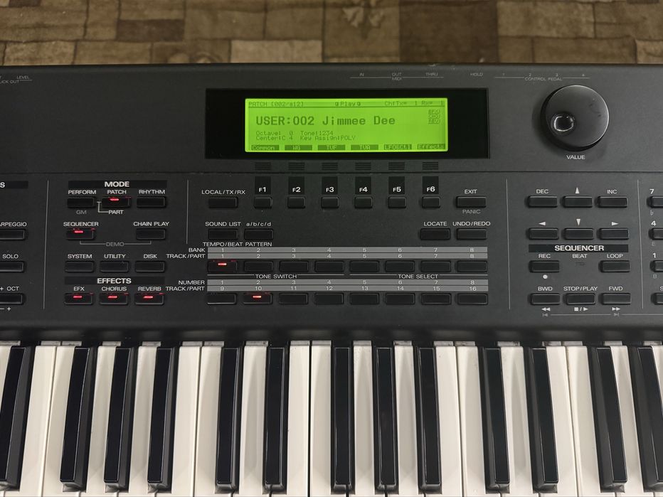 Продам робочу станцію Roland XP-60
