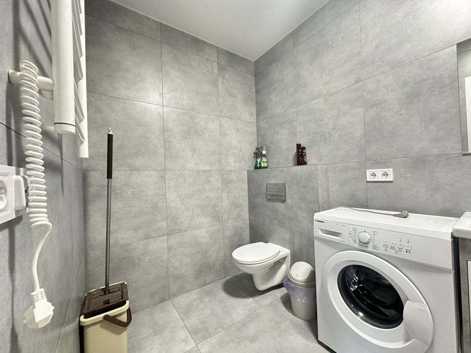 2к квартира з новим ремонтом. ЖК Покровський центр Гостомеля.