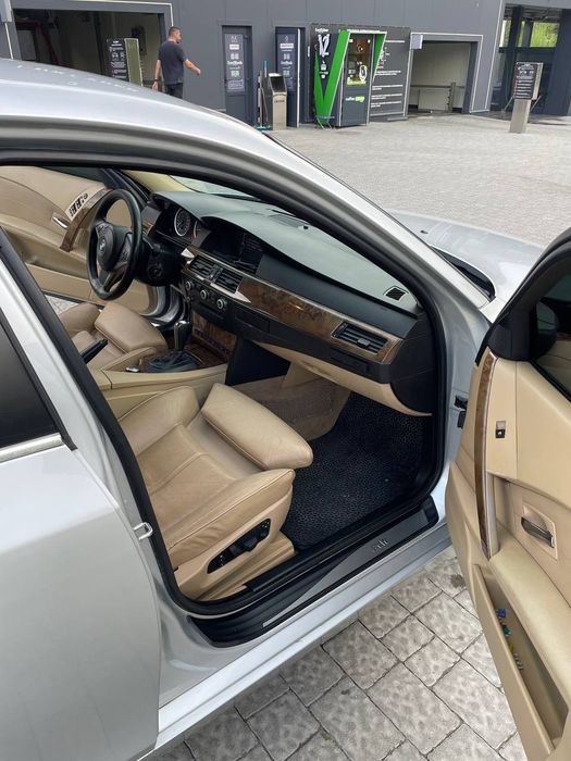 BMW 5 Series 2004 VIN WBANC91000B759653 фото оголошення 10 з 12