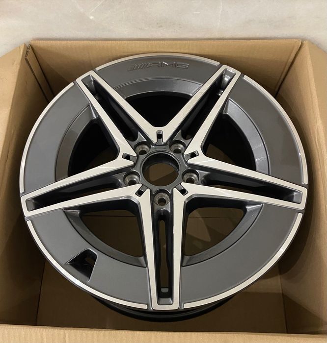 4 Jantes Mercedes AMG 18” originais novas