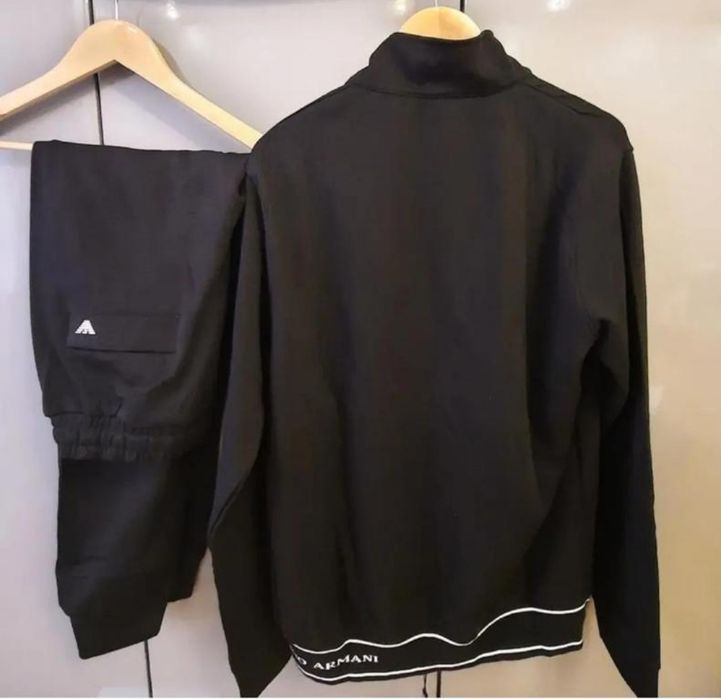 Armani спортивний костюмчик