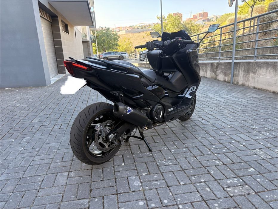 Tmax 560 Escape/Variador