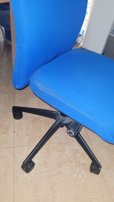 Cadeira basculante  e de cabeleireiro