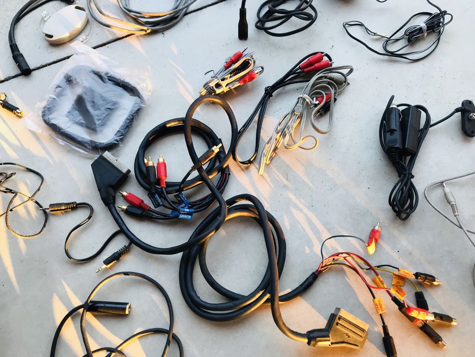 Lote adaptador av antena vga audio RGB cabo aux scart video usb