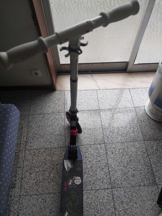 Trotinete Cityo W - Personalizada” e Funcional, Embalagem Original!