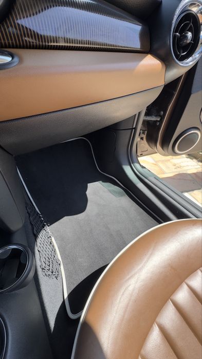 Mini  mayfair impecavel