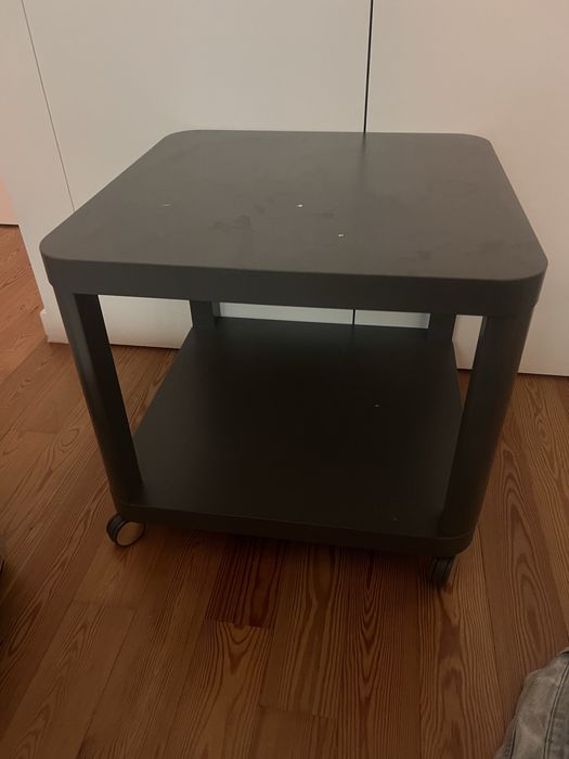 Mesinha de cabeceira IKEA TINGBY Cinzenta