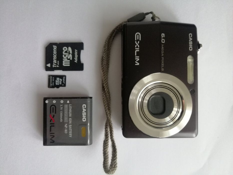 Цифрова фото камера CASIO EX-Z600, змінив опис!!!