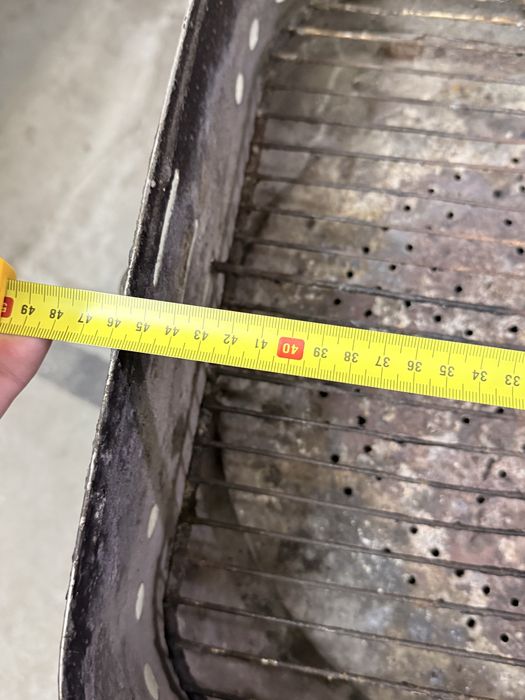 Duży stabilny solidny grill ogrodowy