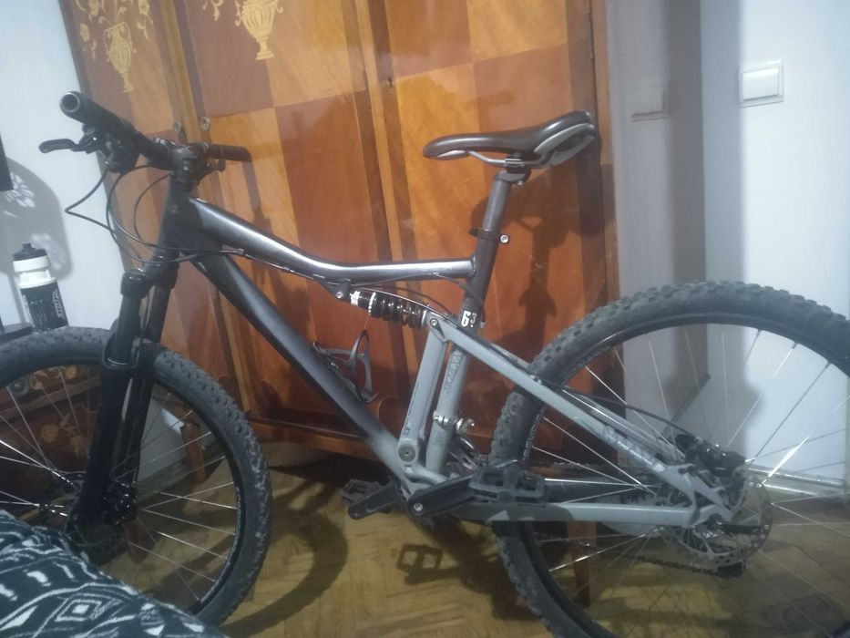 BTT MTB Rockrider 6.3 S Roda 26 urgente!!