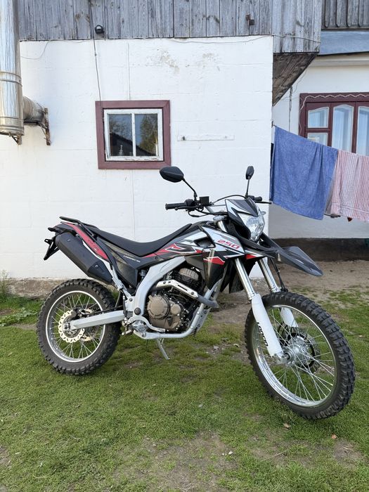 Продам Loncin 250