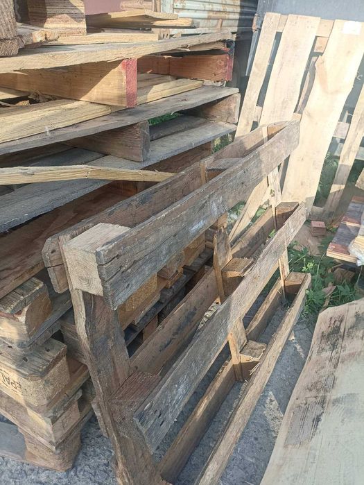 Продам поломанные палеты (поддоны). Для ЗСУ безкоштовно.