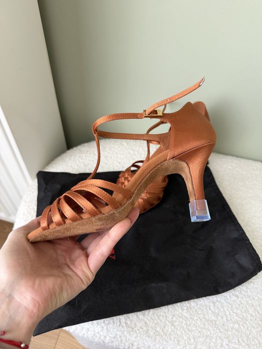 Buty do tańca Latino