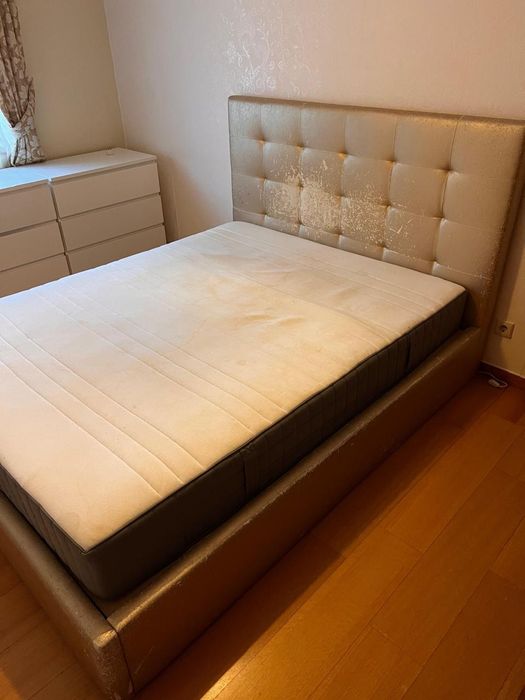 Alugo Apartamento junto ao Metro de Venda Nova