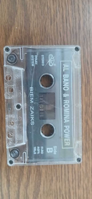kasety  AL Bano & Roma Power i Legendy muzyki POP z 1998 dobry stan