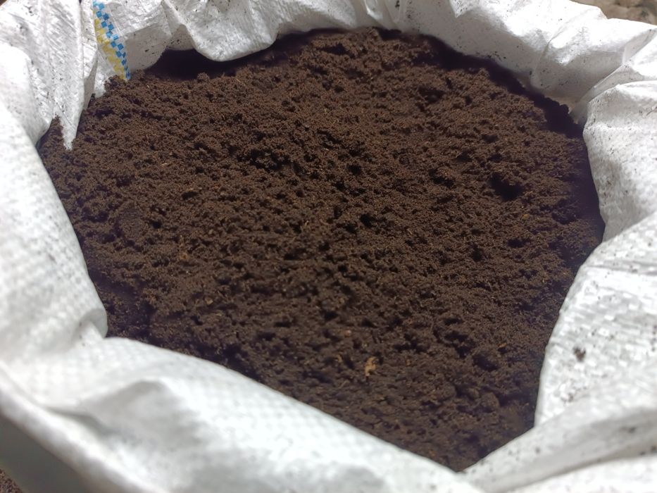 Субстрати для розсади.Кора соснова. Агроперліт. Біогумус