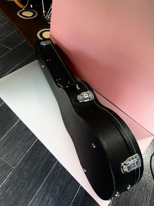 Guitarra Elétrica com Pedal Boss ME 25  + Estojo Rigido (Case)