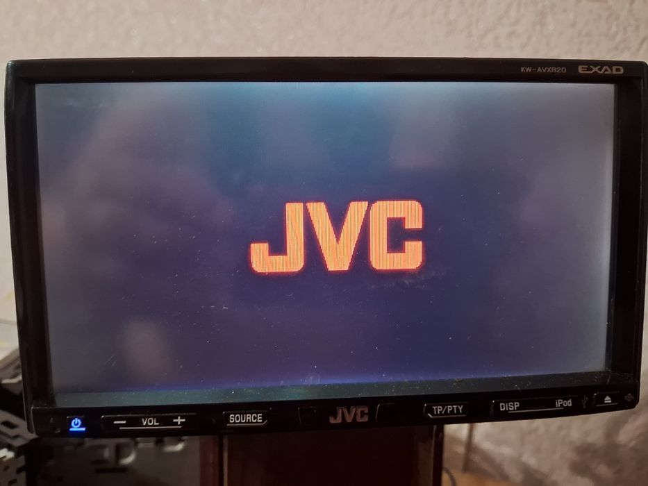Оригінальна магнітола JVC KW-AVX820