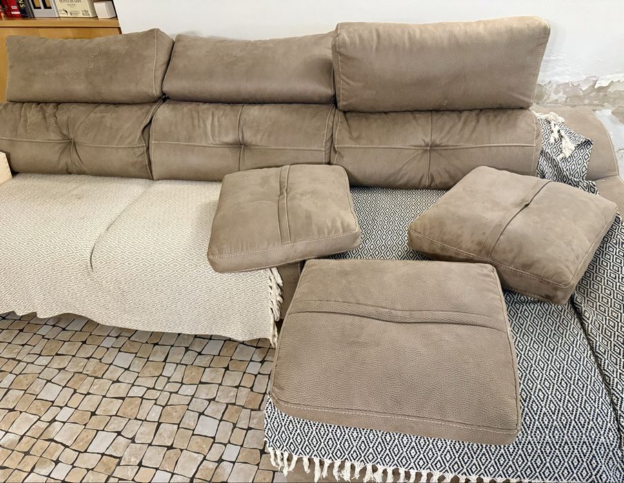 Sofá grande e pequeno 3 lugares + 1 lugar