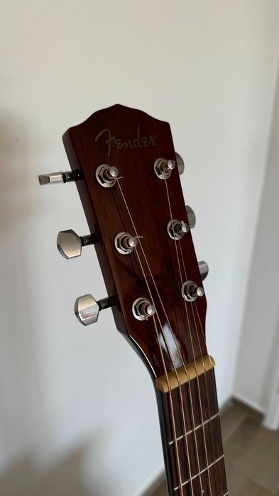 Fender ACOUSTICS CD-60CE NAT-DS-V2 (inclui hardcase)