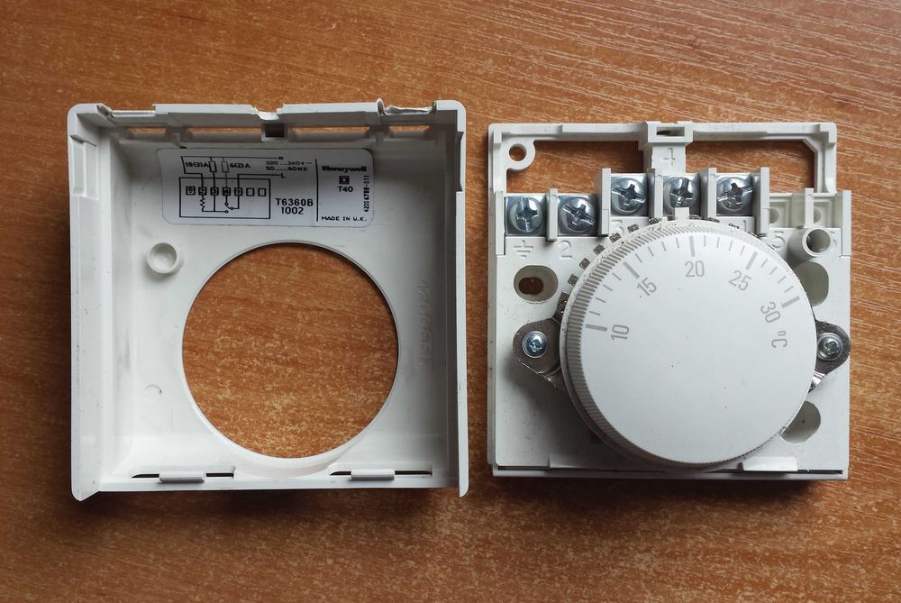 Termostat pokojowy sterownik Honeywell T 6360