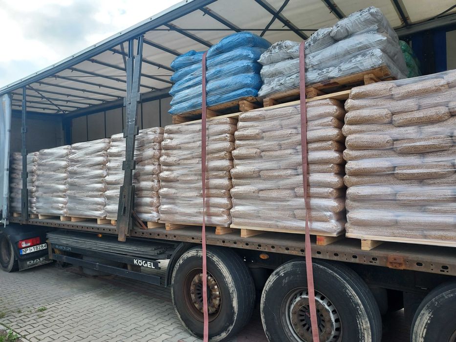 Dostepny. Sprzedaz Pelletu Drzewnego klasy Premium