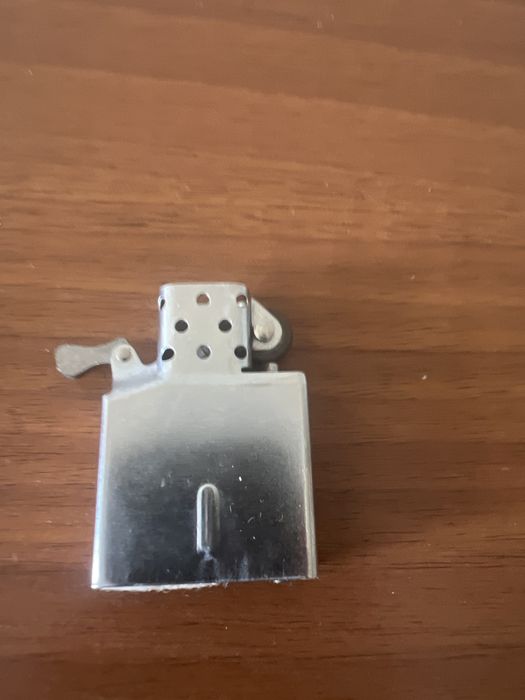 Зажигалки користовані різні